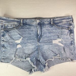 Torrid Blue Denim Jean Shorts Women’s Plus Size 26 Raw Hem Distressed Summer